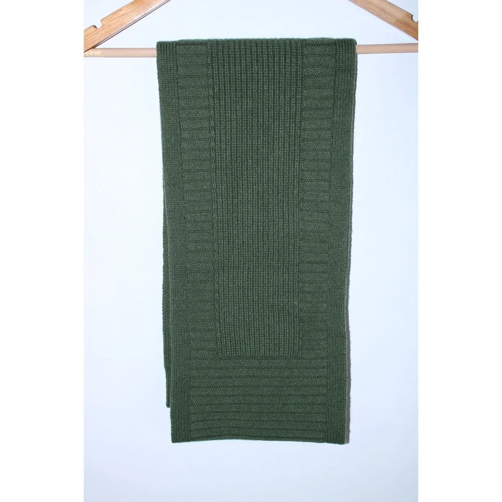 Belstaff Unisex Green One Size Knit Scarf